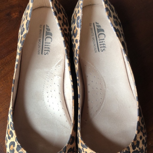 Leopard print flats - Picture 5 of 7